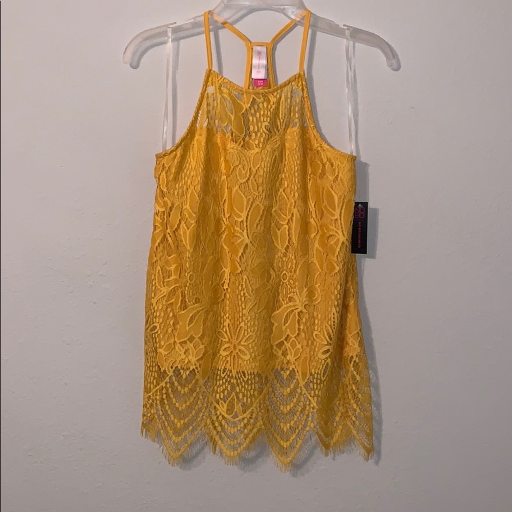 Lace Muscle Top